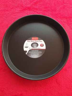 12" Non-Stick Pizza Pans (Pack of 10)